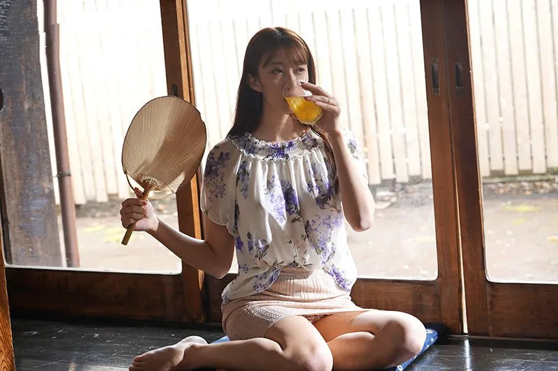 Mùa hè buồn chán ở quê chịch bà xã nhà đối diện thiếu thốn vì lấy chồng già