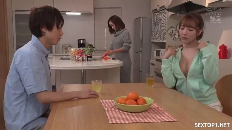 Người tình của chị gái may mắn xoạc em cô vợ xinh như tiên