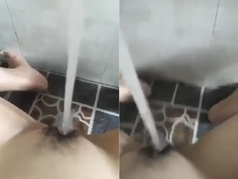 Em gái thẩm du cực mạnh với vòi nước